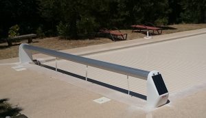 volet roulant de piscine hors sol avec alimentation solaire